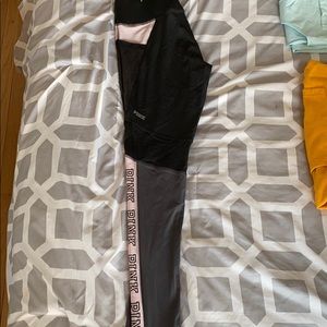 PINK ultimate leggings